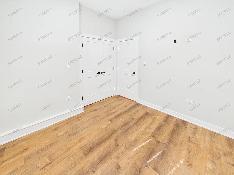 2024 S Ashland Ave #2 — Photo 6