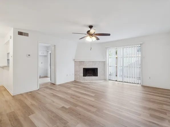 883 Dublin Dr APT B, Richardson, TX 75080