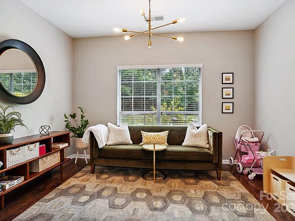 5th image of 14227 Misty Brook Ln