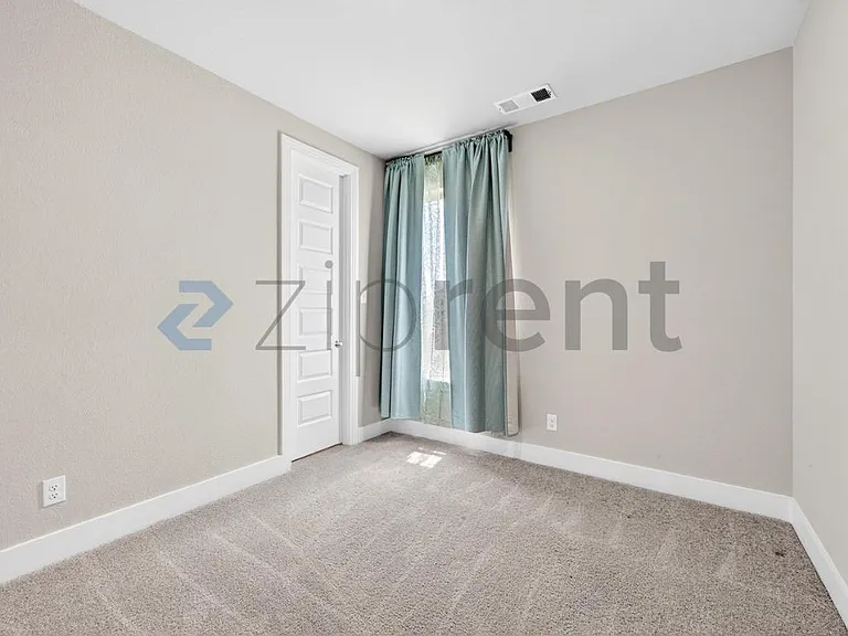 2301 Norma Ln — Photo 25