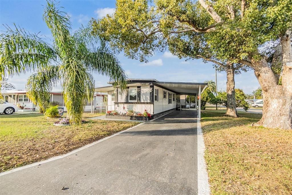37321 8th Ave, Zephyrhills, FL - View 2