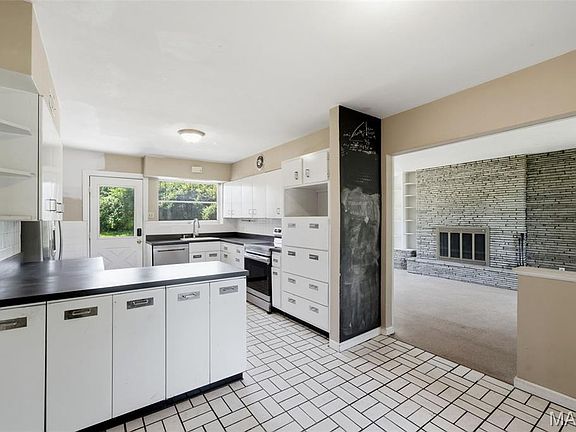 2nd image of 13 Terrace Gdns