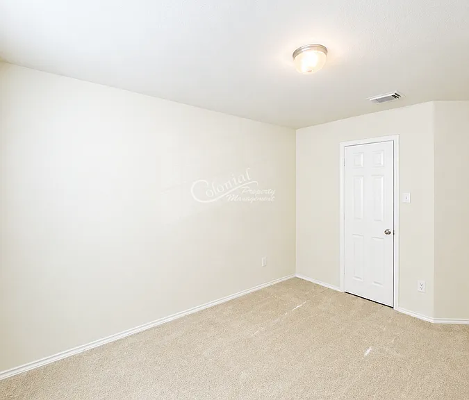147 Hiver St — Photo 14