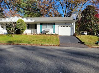 19 Michigan Ave, Whiting, NJ 08759