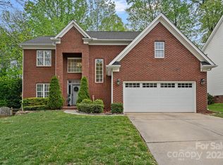 8600 Glade Ct, Huntersville, NC 28078