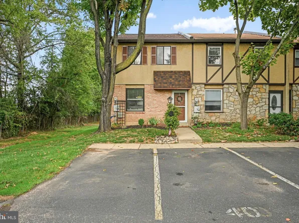 1000 Jacksonville Rd APT 40, Warminster, PA 18974
