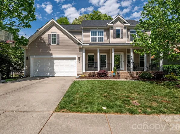1112 Donelea Ln NW, Concord, NC 28027