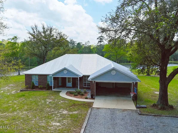 7401 N Creek Rd, Lucedale, MS 39452
