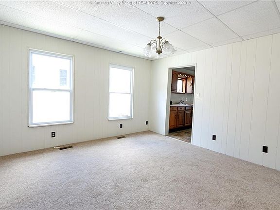4th image of 304 5th Ave
