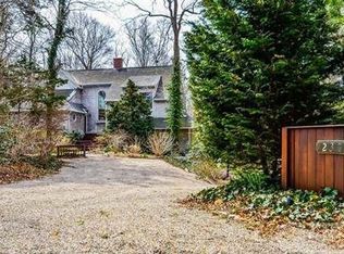 230 Old Main Rd, North Falmouth, MA 02556