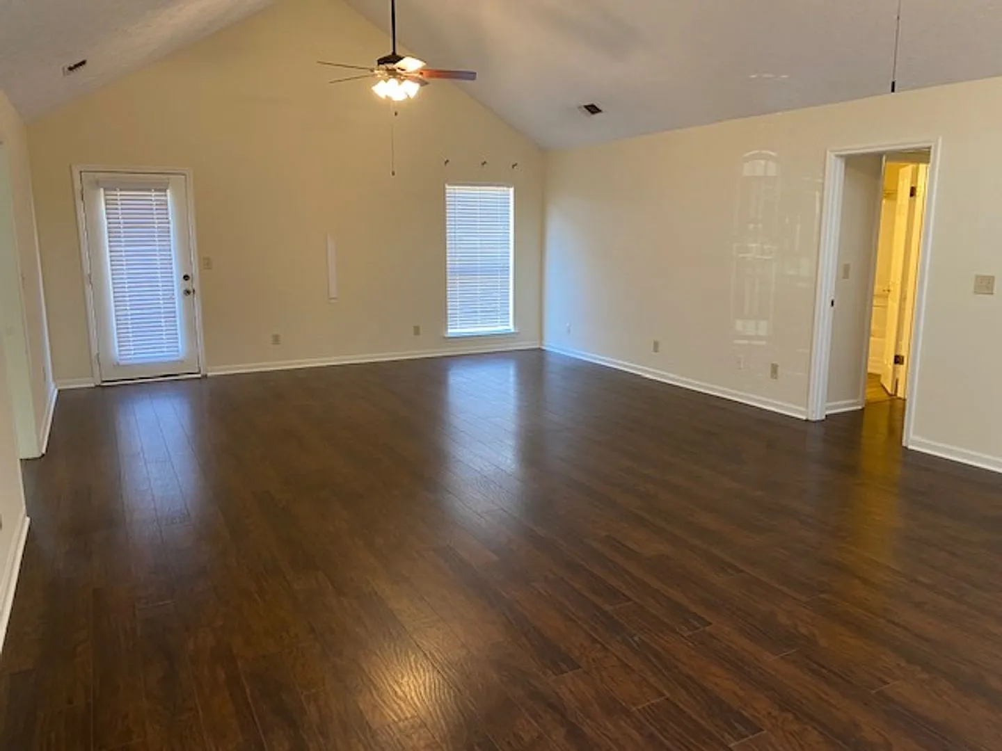 5416 Handel Drive — Photo 3