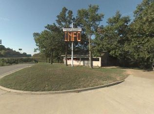 121 Yale St, Branson, MO 65616