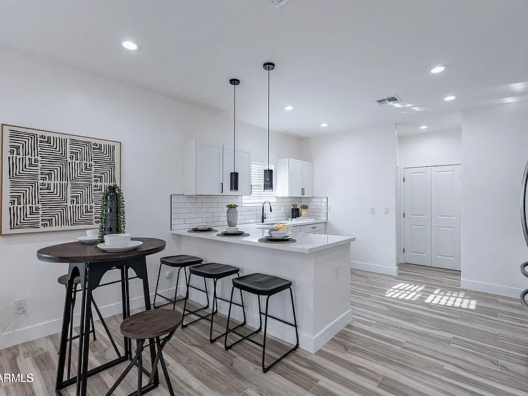 4815 S 28th St #2 — Photo 5