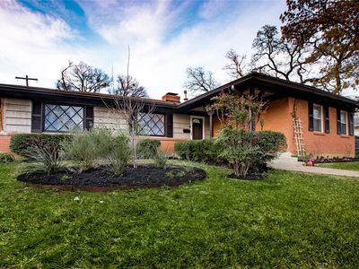 5783 Rockhill Rd, Fort Worth, TX, 76112