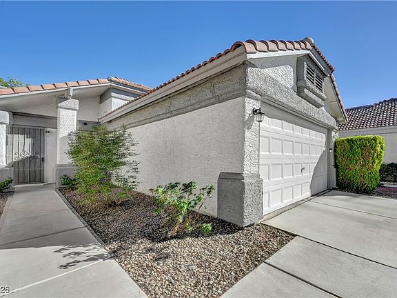 4th image of 2720 Cathedral Ln
