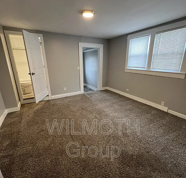 248 N Beville Ave — Photo 3