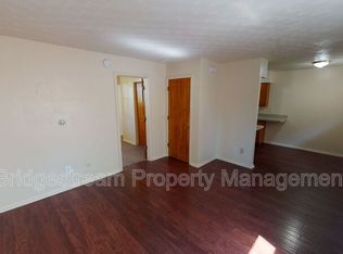 1712 Radio Rd APT A, Dayton, OH 45403