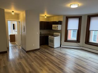 817 Wynnewood Rd, Philadelphia, PA 19151