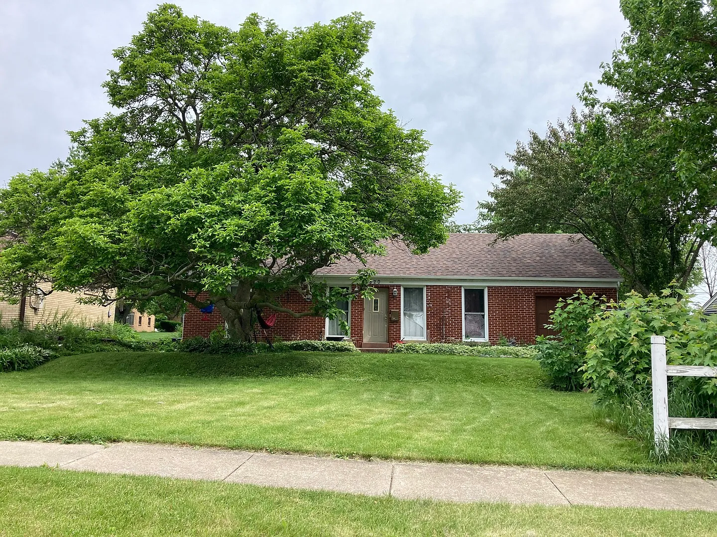 820 Morgan St photo 1