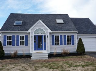 28 Sheffield Pl, Mashpee, MA 02649