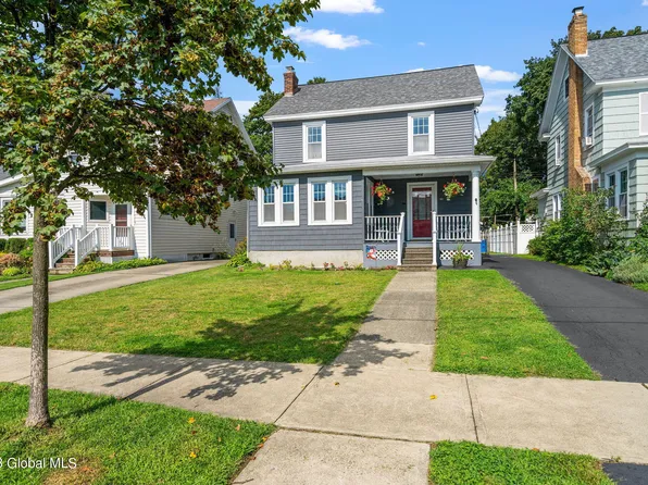 52 Fleetwood Avenue, Albany, NY 12208