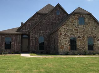 1781 Rolling Meadow Ln, Nevada, TX 75173