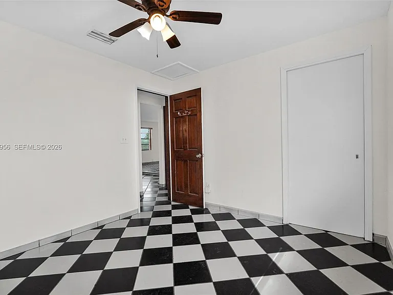 81 NW 41st St #2 — Photo 14