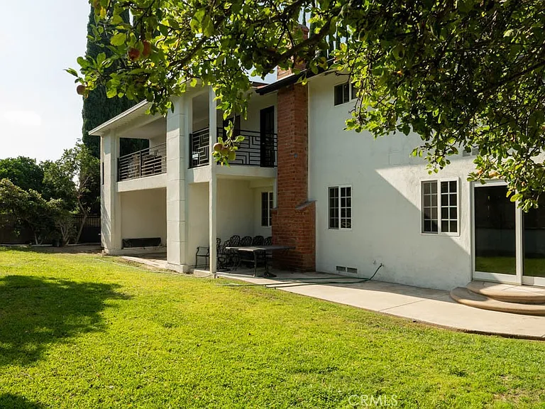 2217 Loma Verde Dr — Photo 31