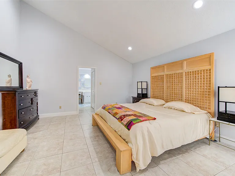 14214 Woodnook Dr — Photo 14