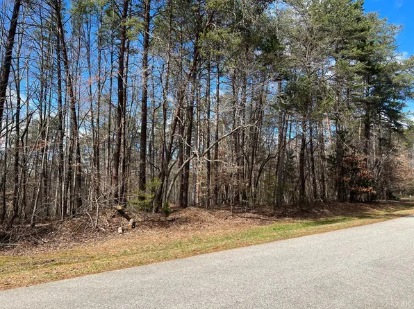 (undisclosed Address), Gretna, VA 24557