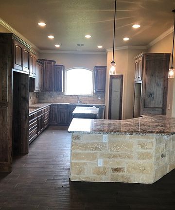 3rd image of 209 Triple Bend Dr