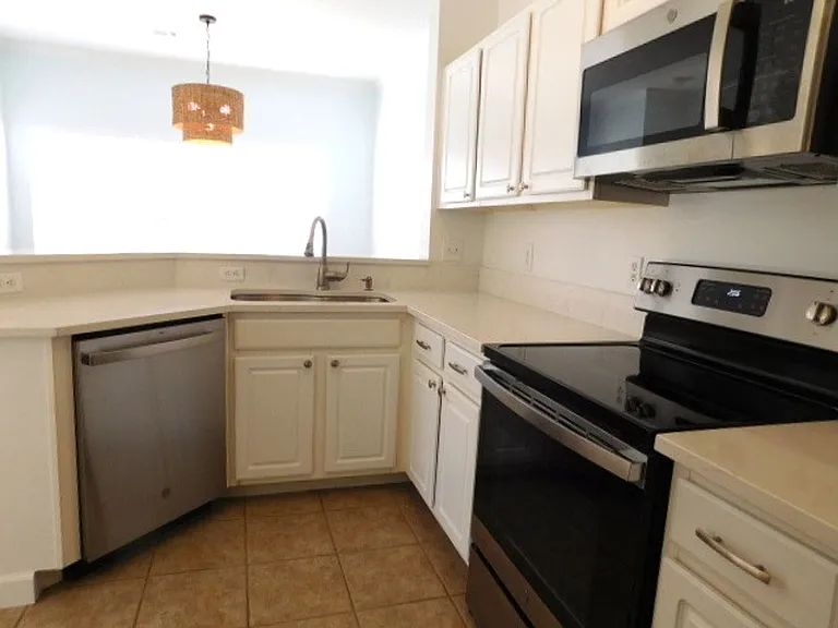 4 Indigo Run Dr #2210 — Photo 21