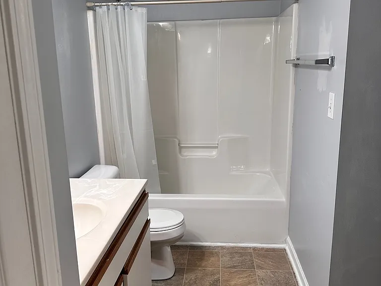 102 Hammett Grove Ln #102 — Photo 6