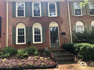 11908 Saint Johnsbury Ct, Reston, VA 20191