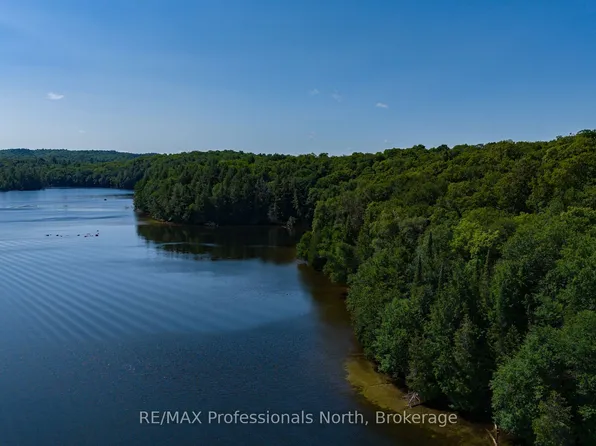 6 W Oxbow Lake Rd #1440, Lake Of Bays, ON P1H 2J6