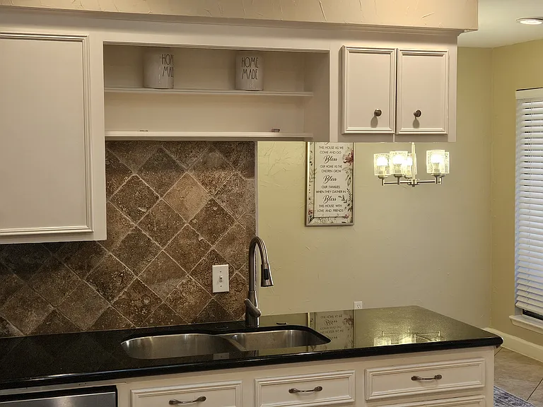 14015 Swiss Hill Dr — Photo 36