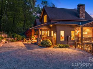 138 Bear Paw Dr, Brevard, NC 28712