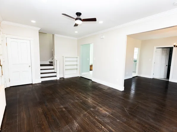 51 Phillips St, New London, CT 06320