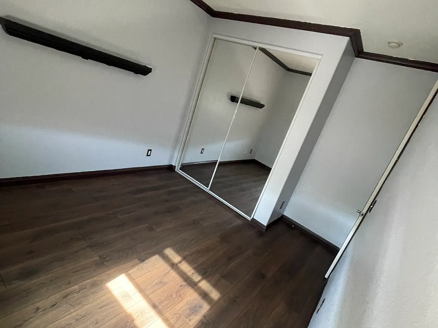 3 bed, 2.5 bath, 1611 sqft, $1,050 — Photo 3