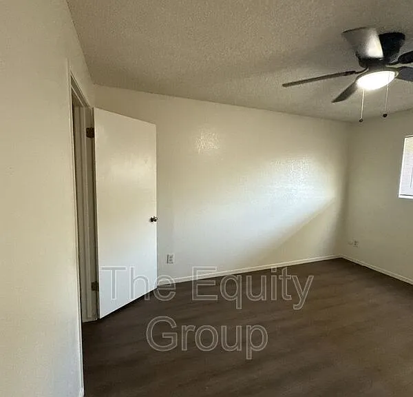 1873 Emma Lee Ln — Photo 12