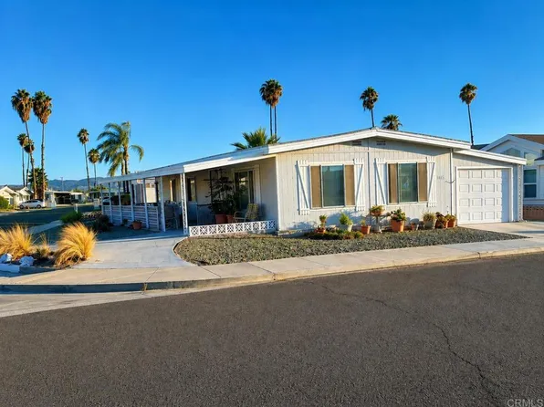 1415 Vista Grande Dr, Hemet, CA 92543