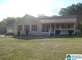 9764 McPherson Rd, Warrior, AL 35180