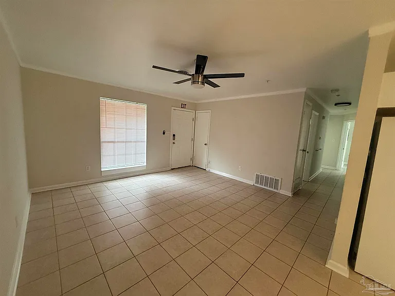 6550 Allyn Way — Photo 15