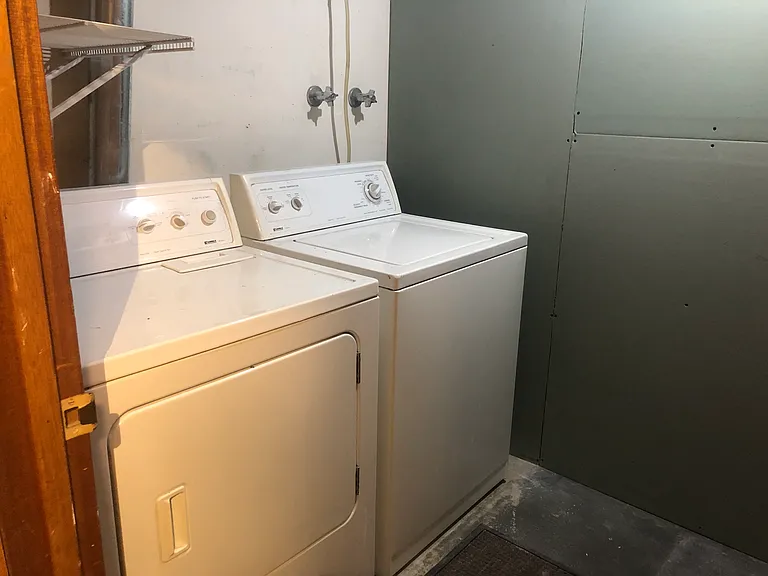 420 NW Dack Ct — Photo 21