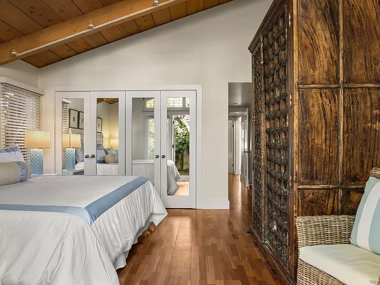 2122 Paseo Dorado — Photo 15