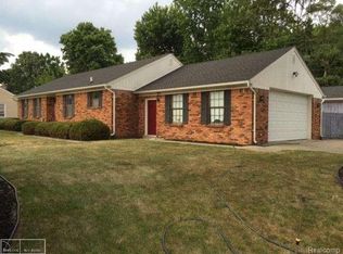 21500 Middlebelt Rd, Farmington Hills, MI 48336