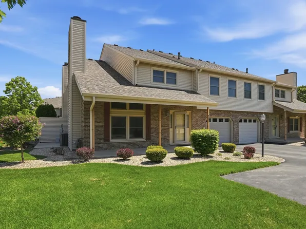 9297 Erin Ln, Orland Park, IL 60462