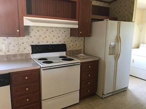 4th image of 9225 Fm 1807