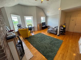 154 Harvard St #4, Brookline, MA 02446