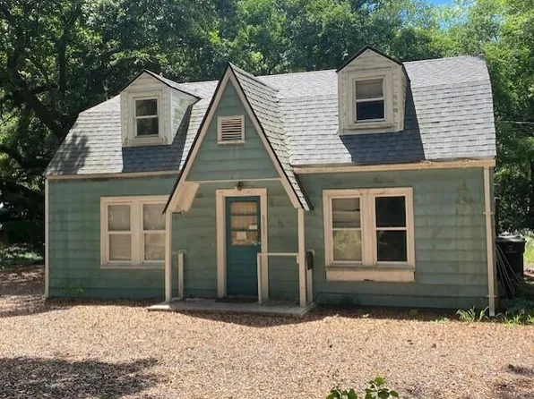 5731 Rickett Ave, Hanahan, SC 29410